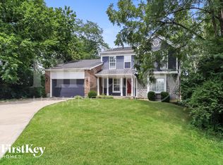 6015 Sovereign Dr, Cincinnati, OH 45241