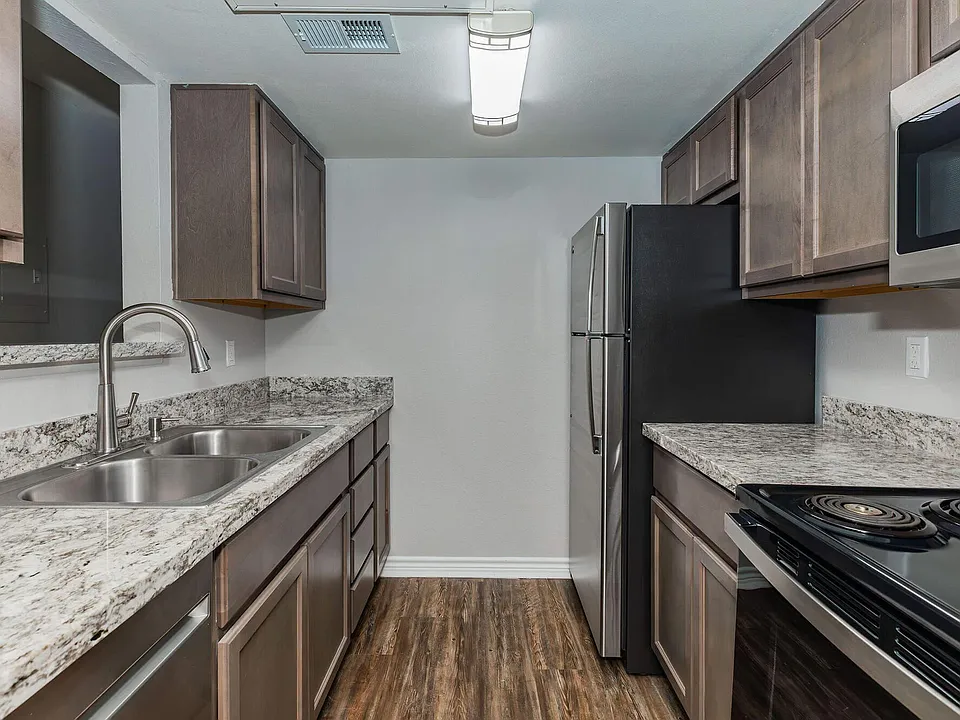 REGENCY PLACE APARTMENTS