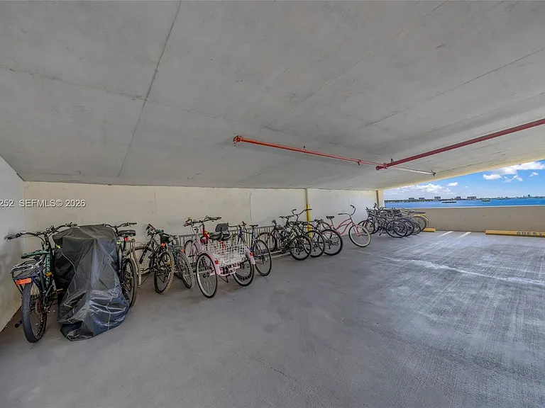 1625 Kennedy Cswy #1004D — Photo 44