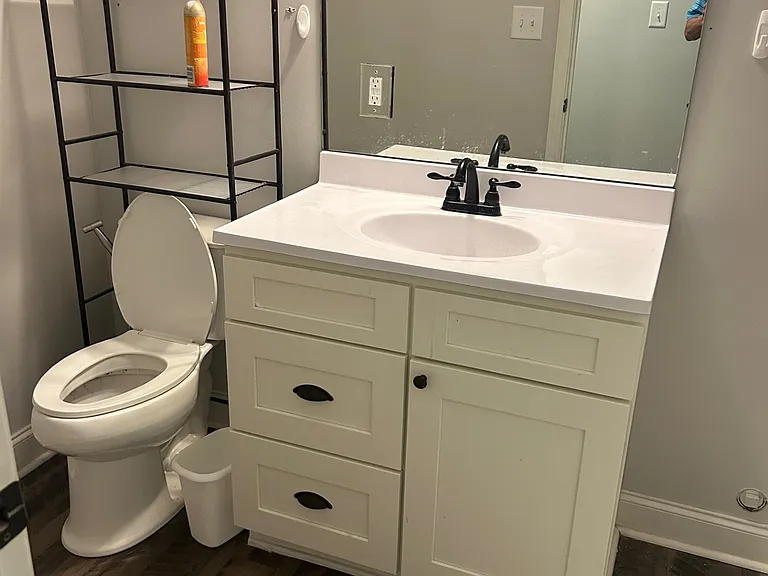 2406 Chimney Rock Ln — Photo 13