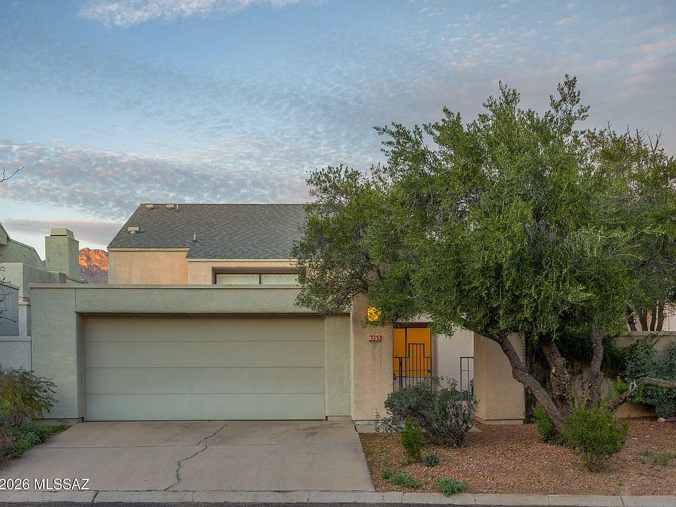 1st image of 5237 E Woodspring Dr