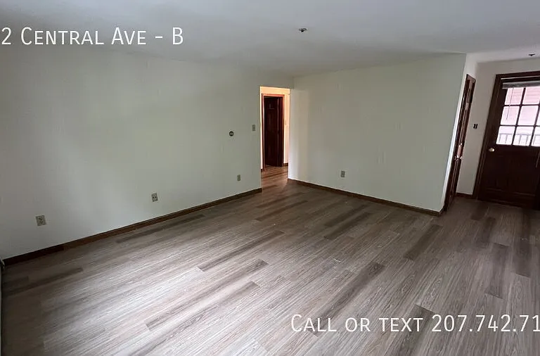 712 Central Ave #B — Photo 13