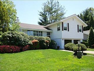 1st image of 30 Fountain Ln