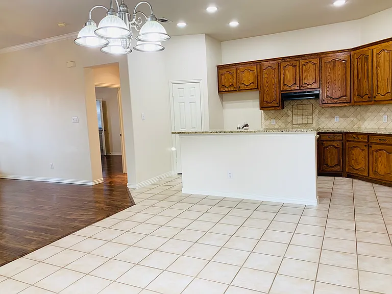 1505 Somerset Dr — Photo 22