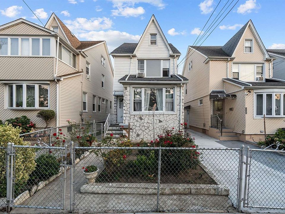 1st image of 123-10 116th Avenue