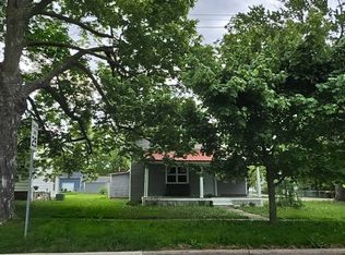 511 S Church St, Saint Johns, MI 48879