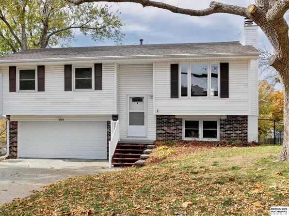 8508 S 45th Ave, Omaha, NE 68157