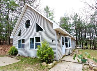 71 Robinson Hill Rd, Oxford, ME 04270