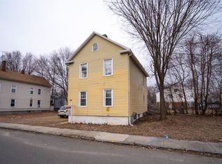 54 Queen St, Springfield, MA 01109