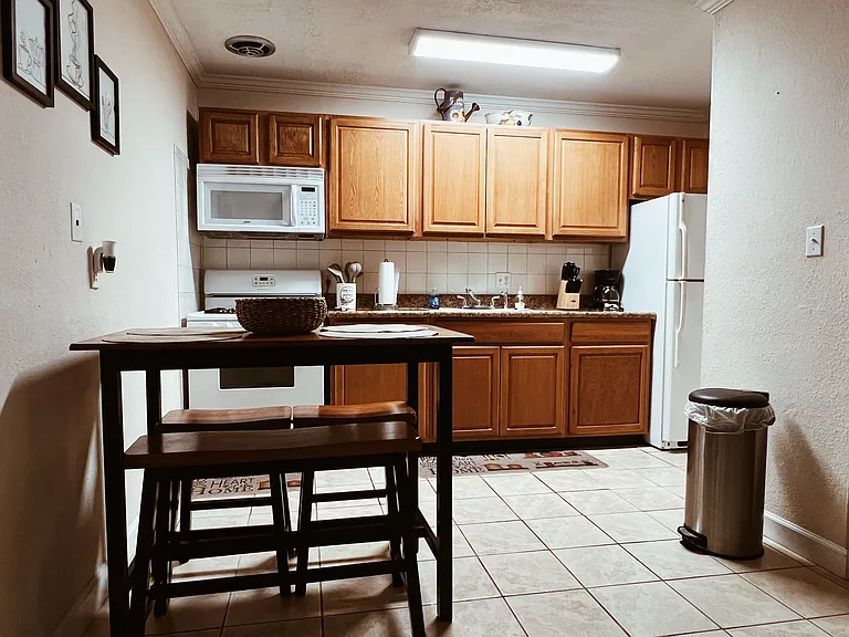 1700 SW 16th Ct #C8 — Photo 3