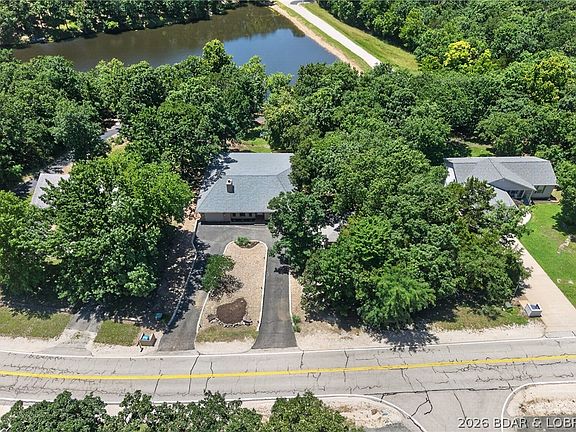 2nd image of 321 Kays Point Rd
