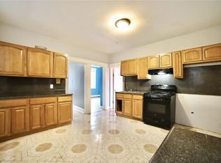 67 Andrew St #1K, Bayonne, NJ 07002