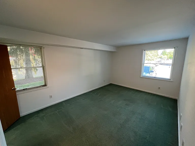 500 Chapel Ct #101 — Photo 9