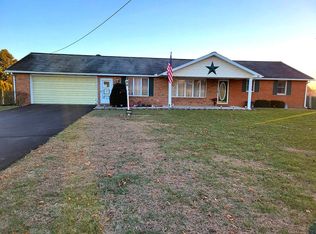 2258 Newville Rd, Carlisle, PA 17015