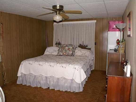 5th image of 107 E Bryant St