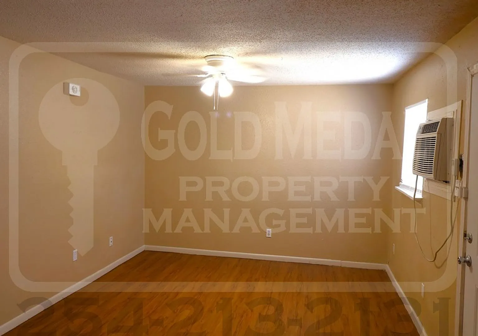 922-932 JR Ct — Photo 4