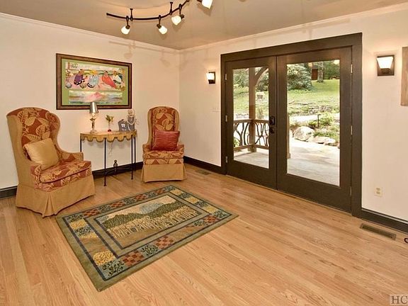 4th image of 478 Hickory Knut Gap Road