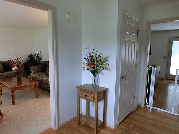 3rd image of 5534 Scarlet Maple Ct