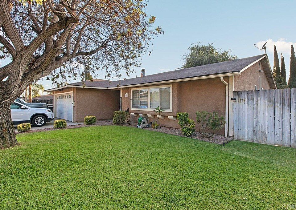 1st image of 8062 King Kelly Dr