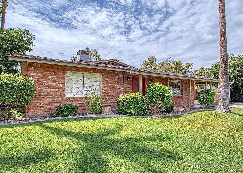 5509 E. Cheery Lynn Rd. - #2E