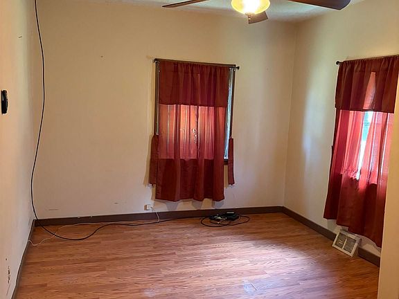 4th image of 1568 Wellman Rd