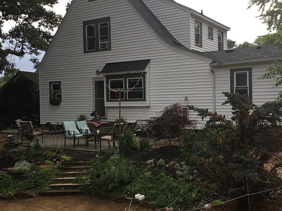 1st image of 3716 Vineyard Ave NE