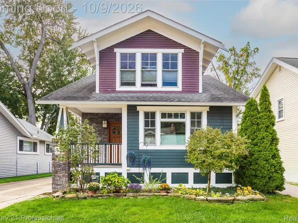 304 Gardenia Ave, Royal Oak, MI 48067