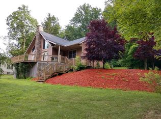1346 W Hill Rd, Grafton, WV 26354