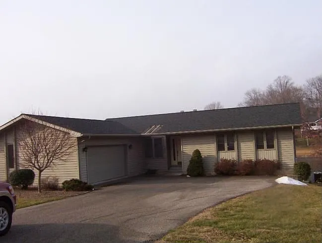 249 S Balthazar Dr photo 1
