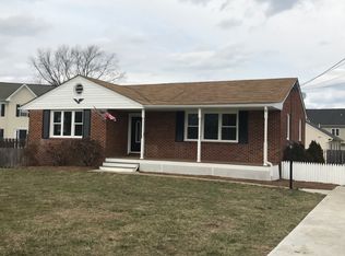 194 Margate Dr, Glen Burnie, MD 21060