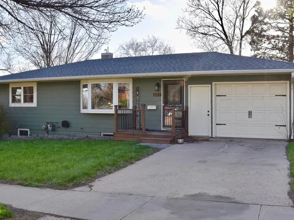 307 N Harrison Ave, Pierre, SD 57501