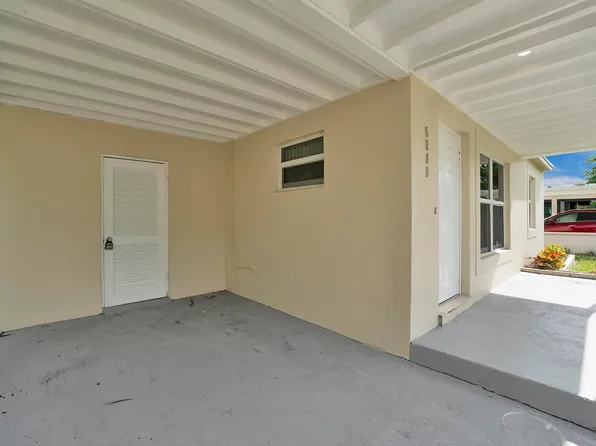 5280 NE 3rd Avenue, Oakland Park, FL 33334