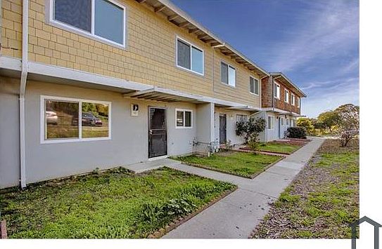 1st image of 118 Coral Ct #28