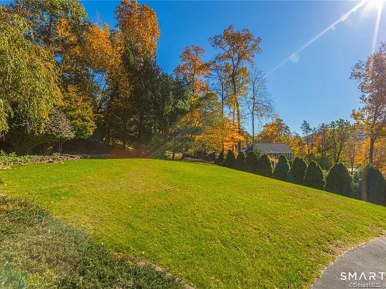 11 Squantz View Dr — Photo 13