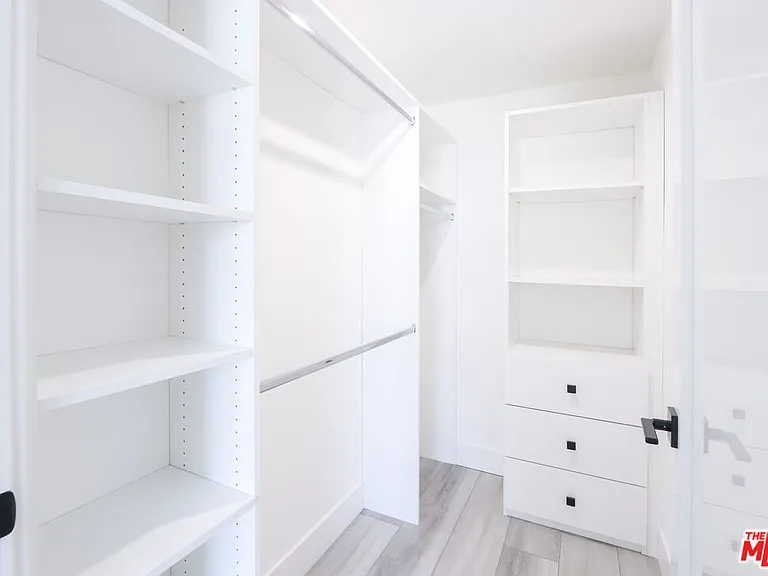11800 Courtleigh Dr #202 — Photo 9