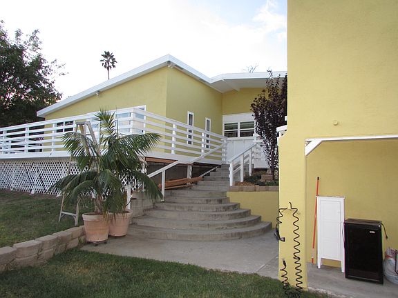 3rd image of 3538 Linda Vista Dr