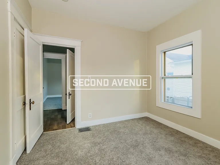302 Cecil Ave — Photo 16