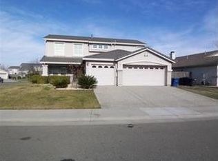 1621 Salizar Way, Sacramento, CA