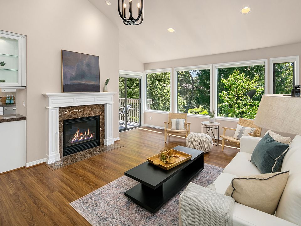 1st image of 1118 Bellefield Park Ln #1118
