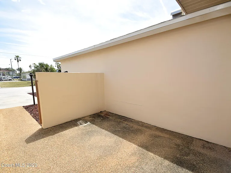 658 Atlantic Dr — Photo 68