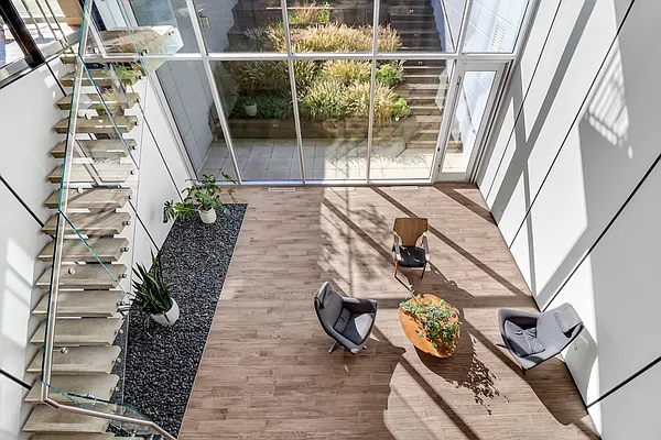 Rented by The Dermot Realty Management Company | media 16
