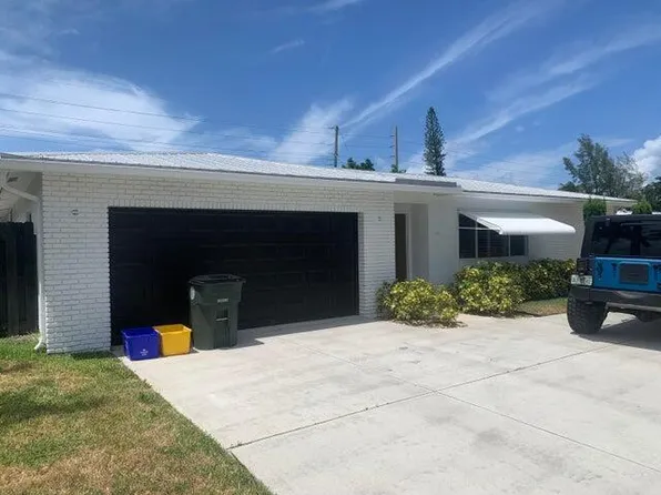 511 NW 50th Place, Boca Raton, FL 33431