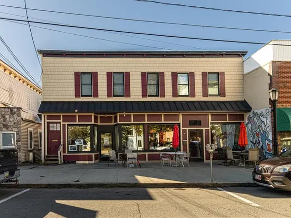 212-214 Depot St, Clarks Summit, PA