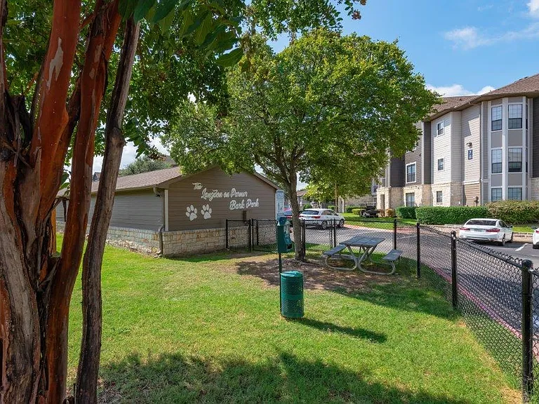 The Langdon on Parmer — Photo 41
