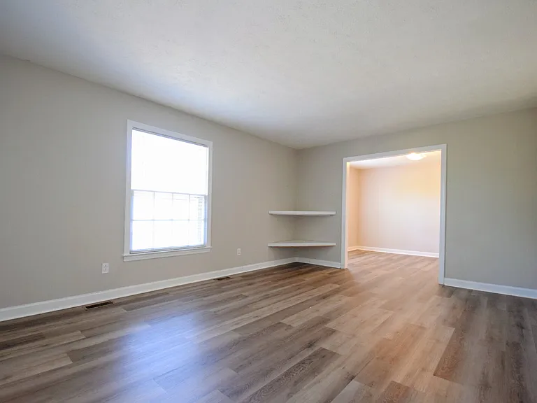 1509 Paisley Ave — Photo 21