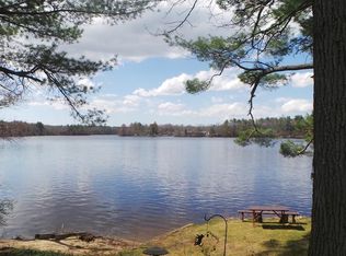 18 Taylor Rd, Foxboro, MA 02035