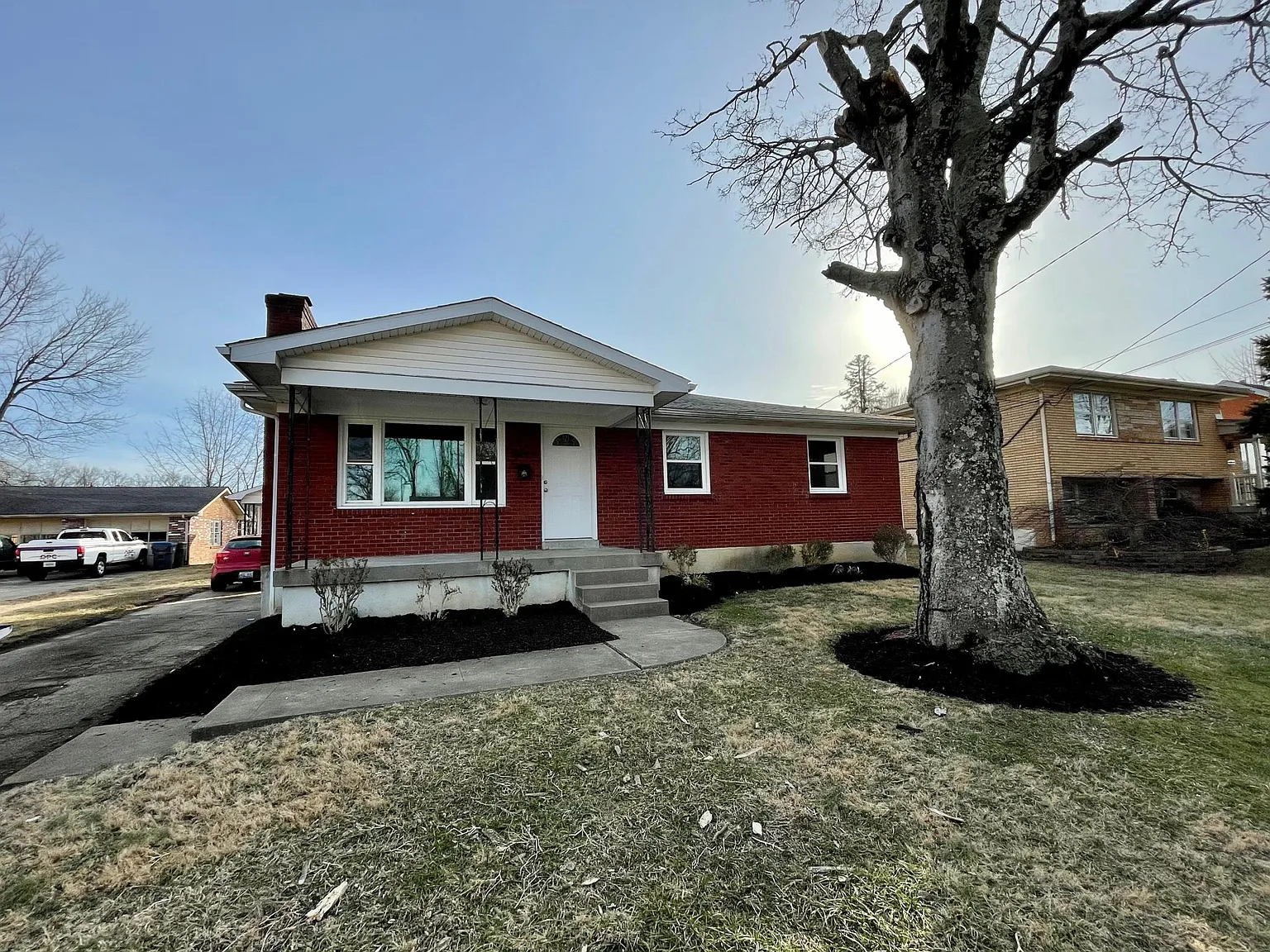 7404 Tangelo Dr — Photo 1