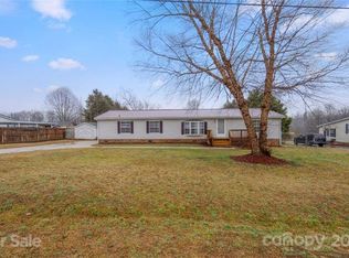 129 Buckwheat Dr, Statesville, NC 28625
