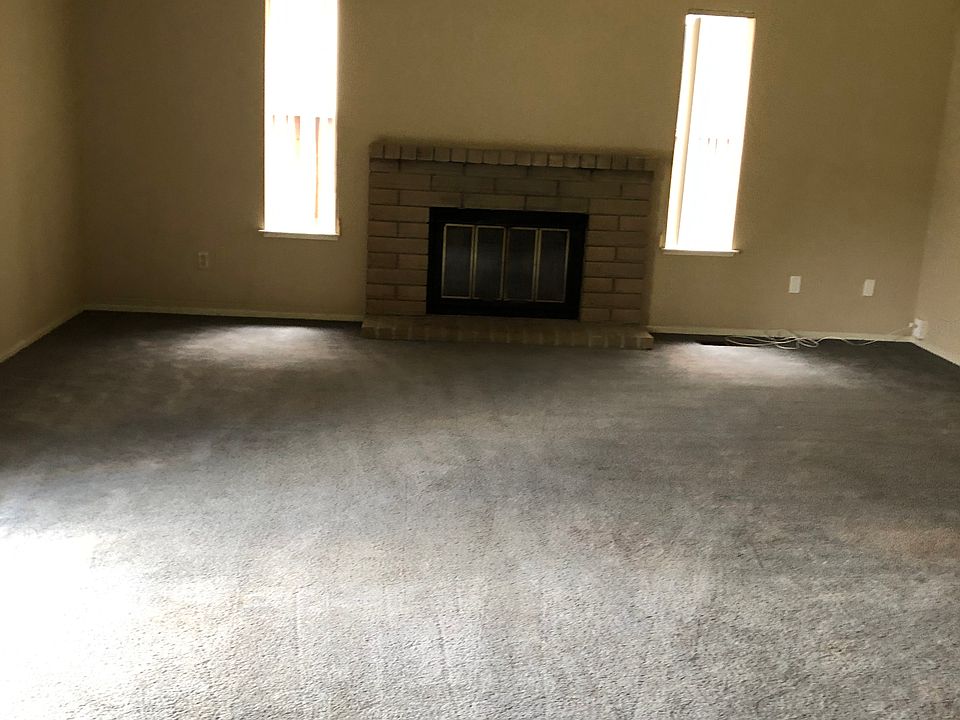 2nd image of 3382 Heritage Estates Dr