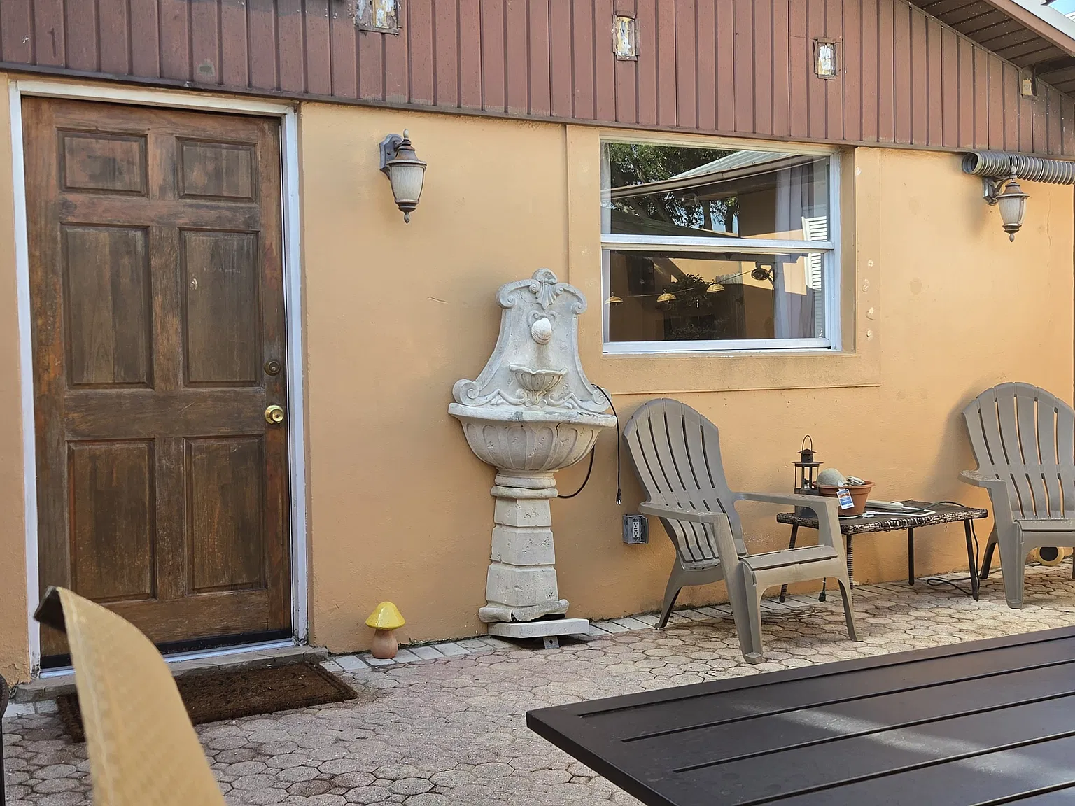 1st St, Bonita Springs — Photo 2